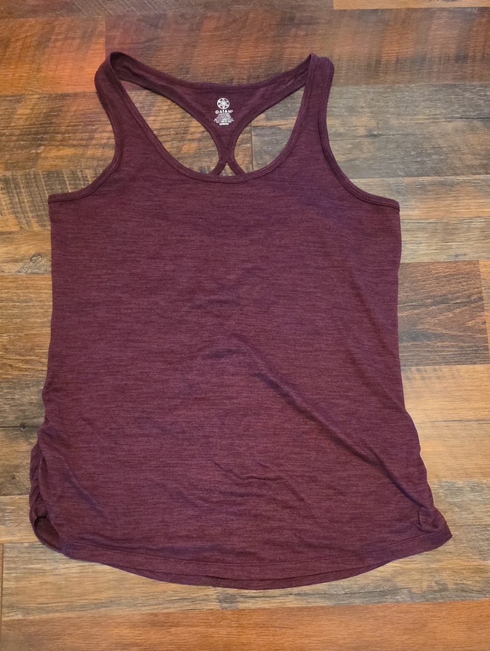 GAIAM Women's Burgundy Racerback Tank Top